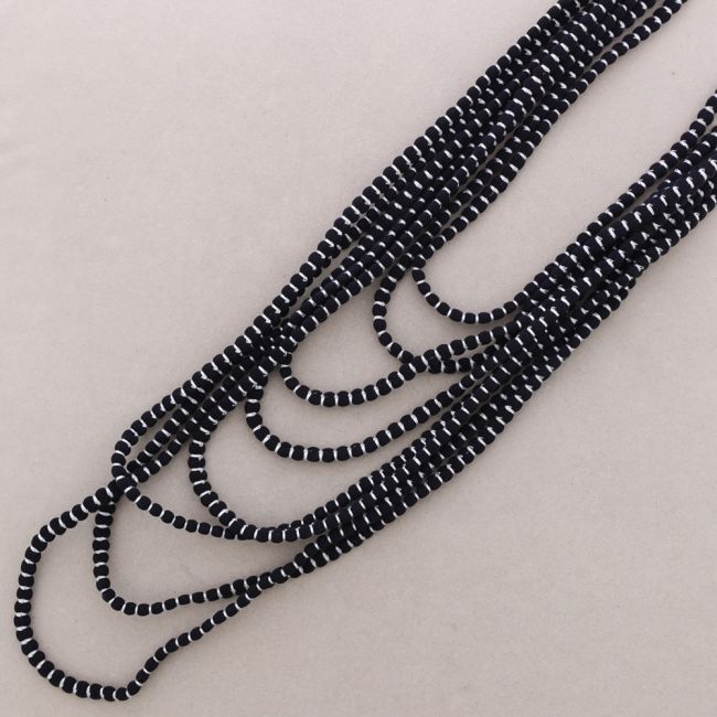 COLLAR LARGO MULTI VUELTAS LANA BOLITAS