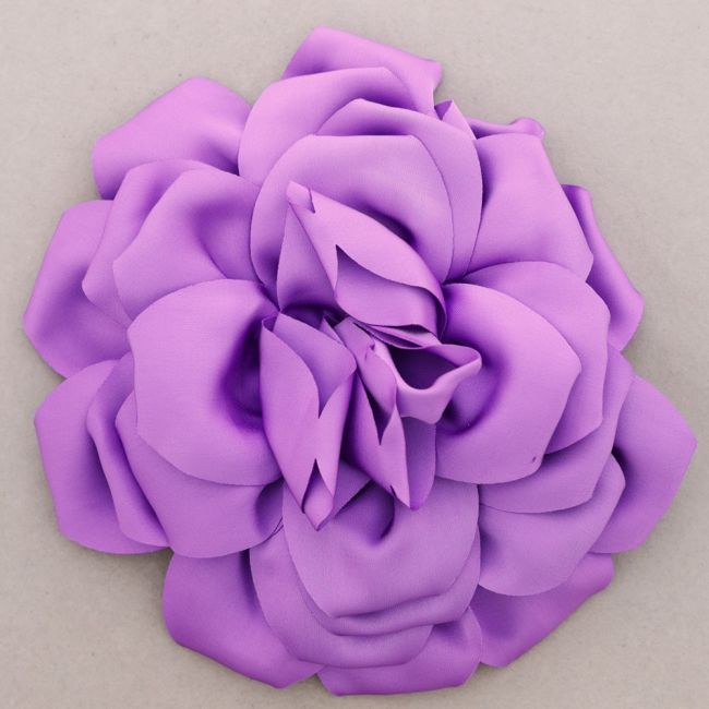 FLOWER BROOCH 20CM