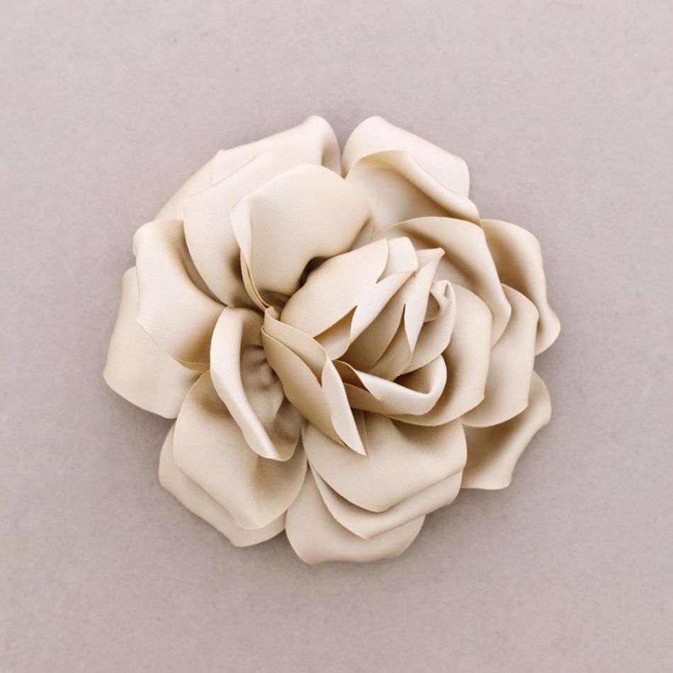 FLOWER BROOCH 15CM