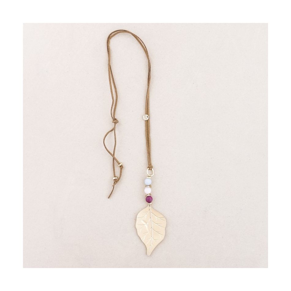 METAL LEAF PENDANT LONG NECKLACE
