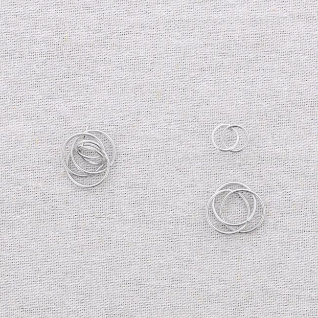 STEEL MULTI RING EARRINGS