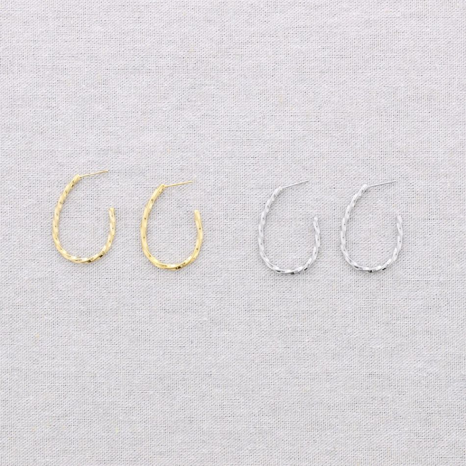 IRREGULAR HOOP STEEL EARRINGS