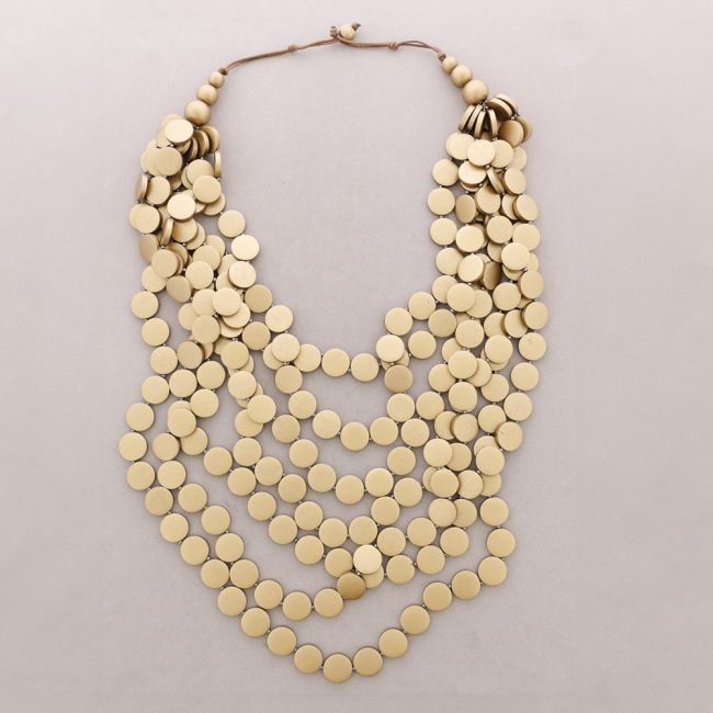 LONG NECKLACE WITH WOODEN BEADS