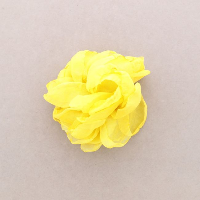 BROCHE FLOR TELA 12 CM