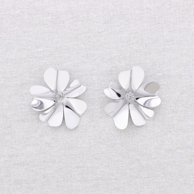 STEEL FLOWER EARRINGS