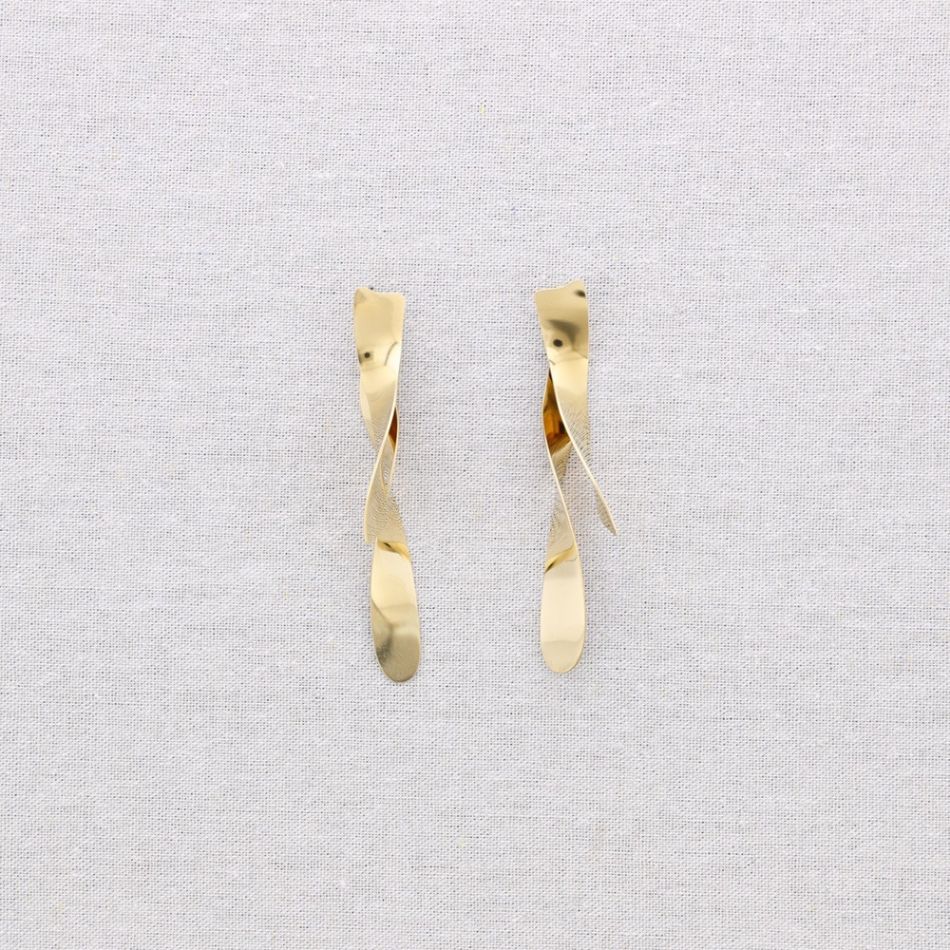 PIROUETTE STEEL EARRINGS