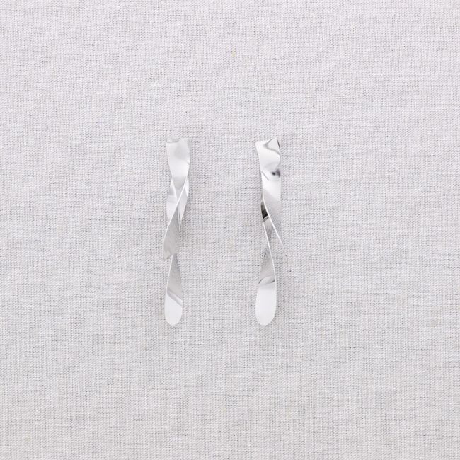 PENDIENTES ACERO PIRUETA