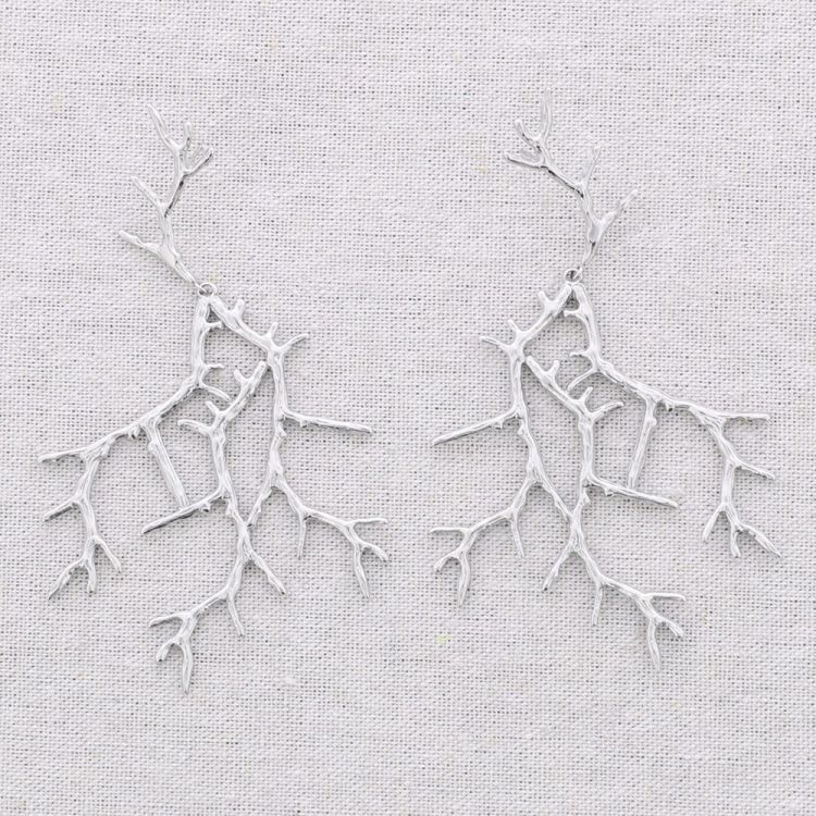 CORAL STEEL EARRINGS 2