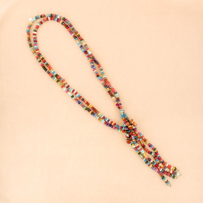 COLLAR LARGO NUDO CUENTAS RESINA
