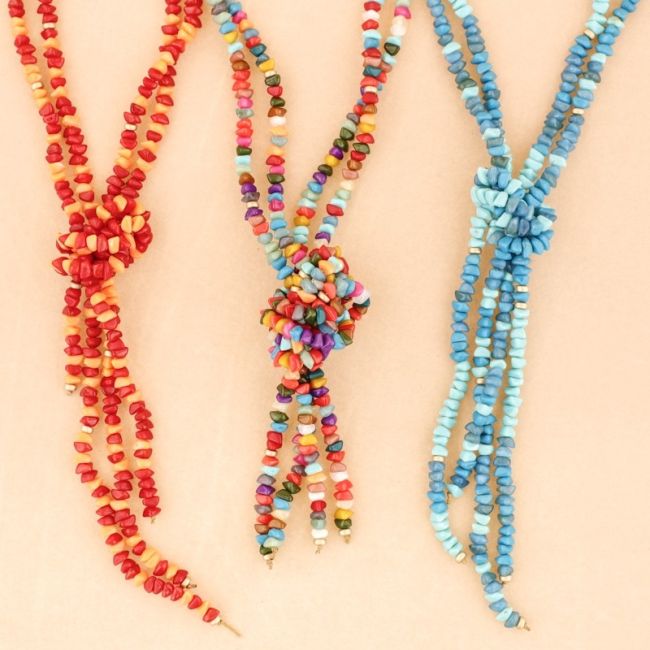LONG KNOT NECKLACE WITH RESIN BEADS