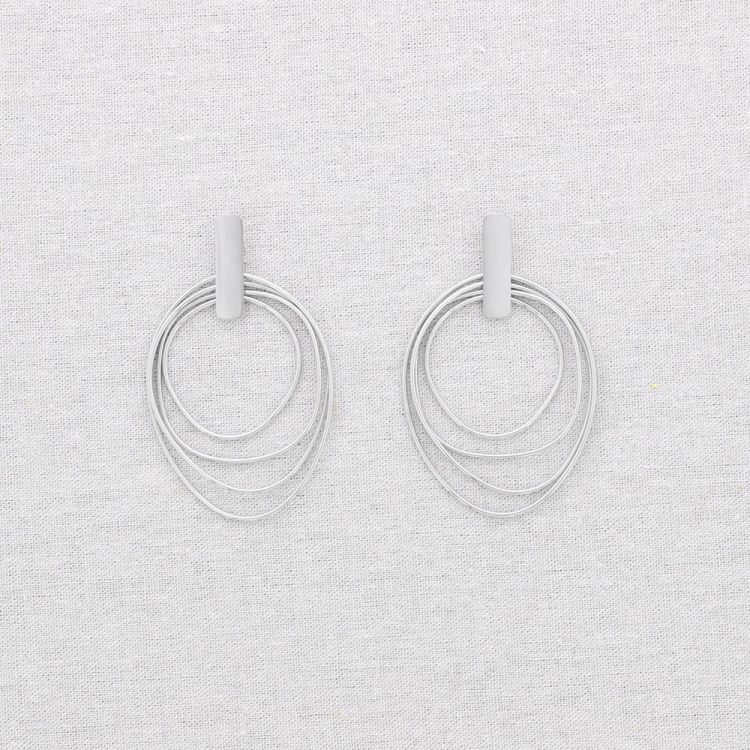 4 HOOPS PENDANT STEEL EARRINGS