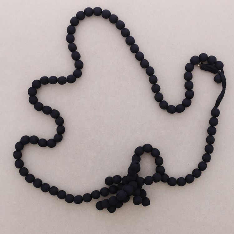 LONG NECKLACE WITH COATED BALLS 2