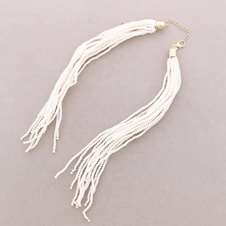 FLEXIBLE CHOKER WITH RESIN BEADS