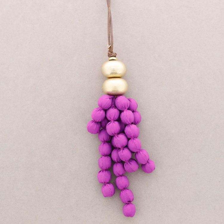 COLLAR LARGO COLGANTE BOLAS REVESTIDAS