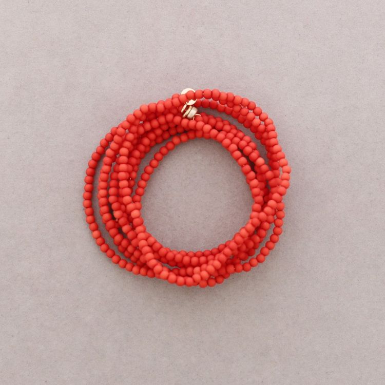 8 STRANDS ELASTIC BRACELET WITH RESIN BEADS 2