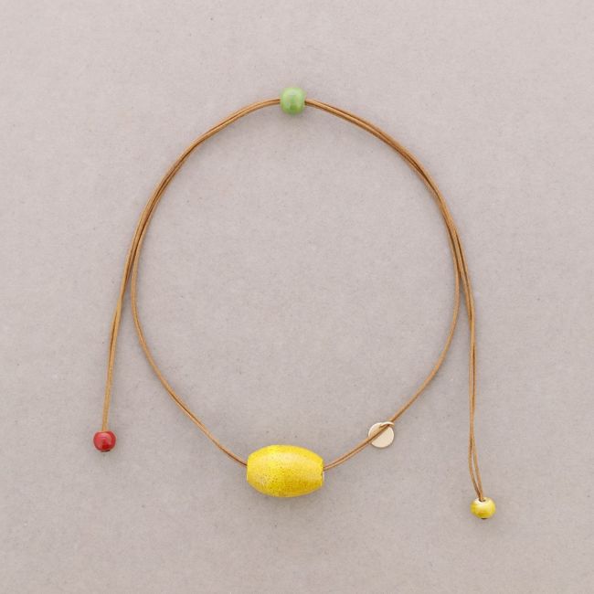 CERAMIC OVAL BALL CHOKER