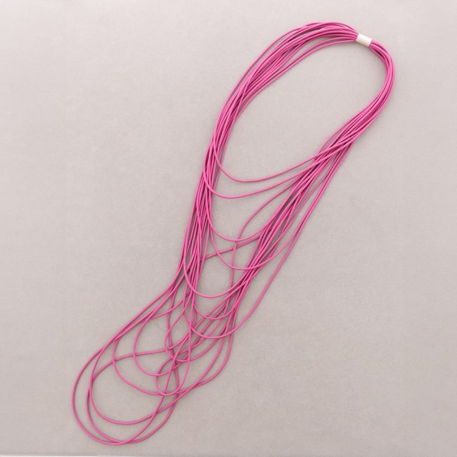 MULTI-TURN MAGNETIC NECKLACE RUBBER
