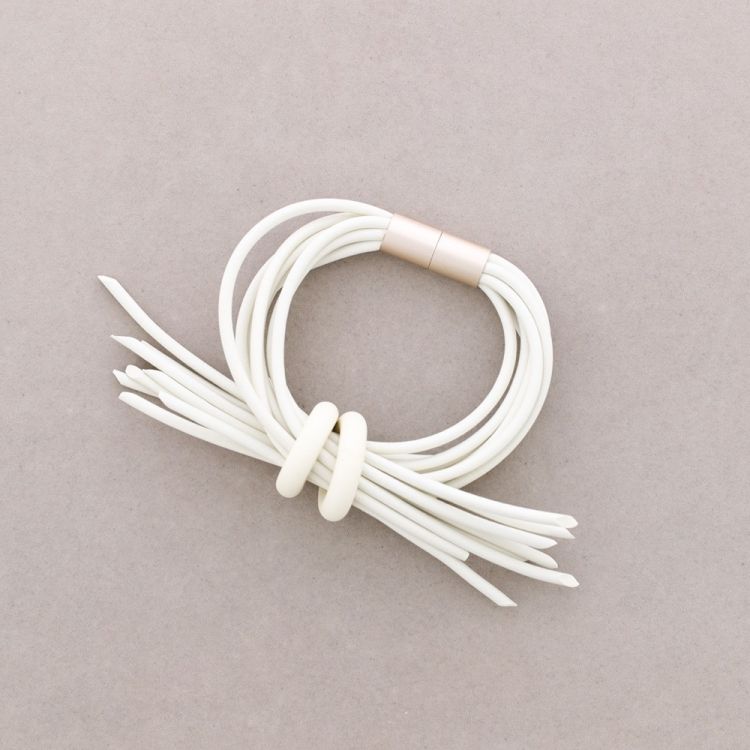 CROSSED RUBBER MAGNET BRACELET 2