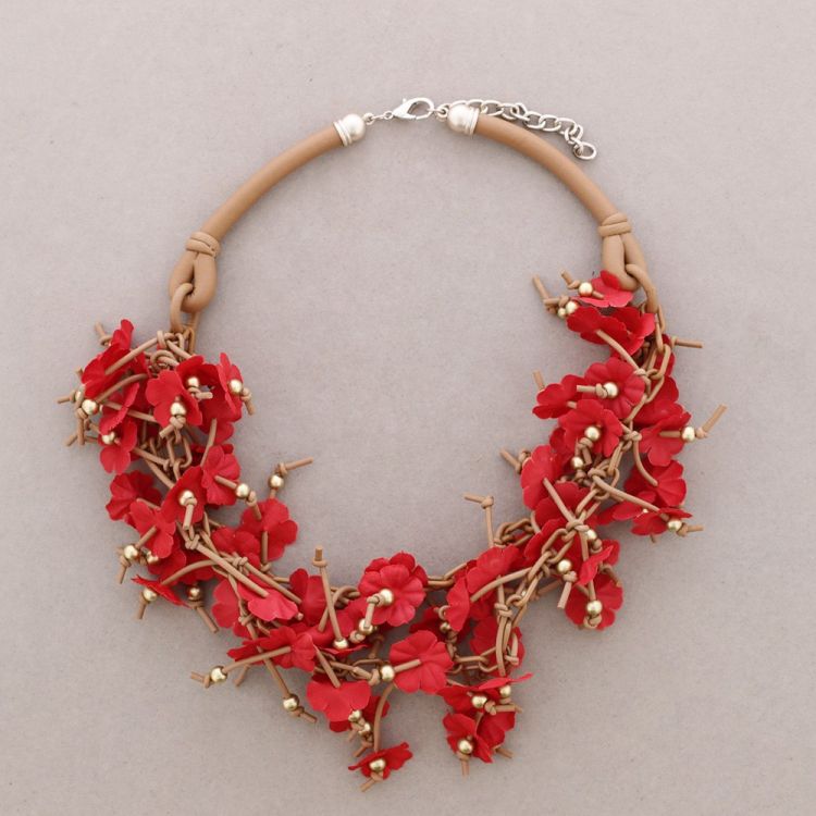 RUBBER FLOWER CHOKER 2