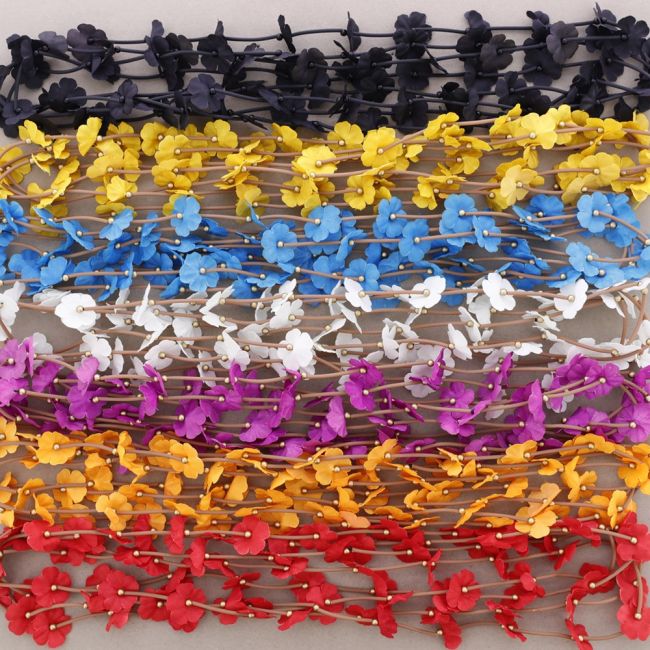 LONG RUBBER FABRIC FLOWER NECKLACE