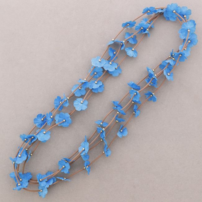 LONG RUBBER FABRIC FLOWER NECKLACE