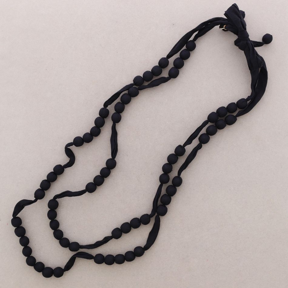 LONG NECKLACE WITH DOUBLE COATED BALLS