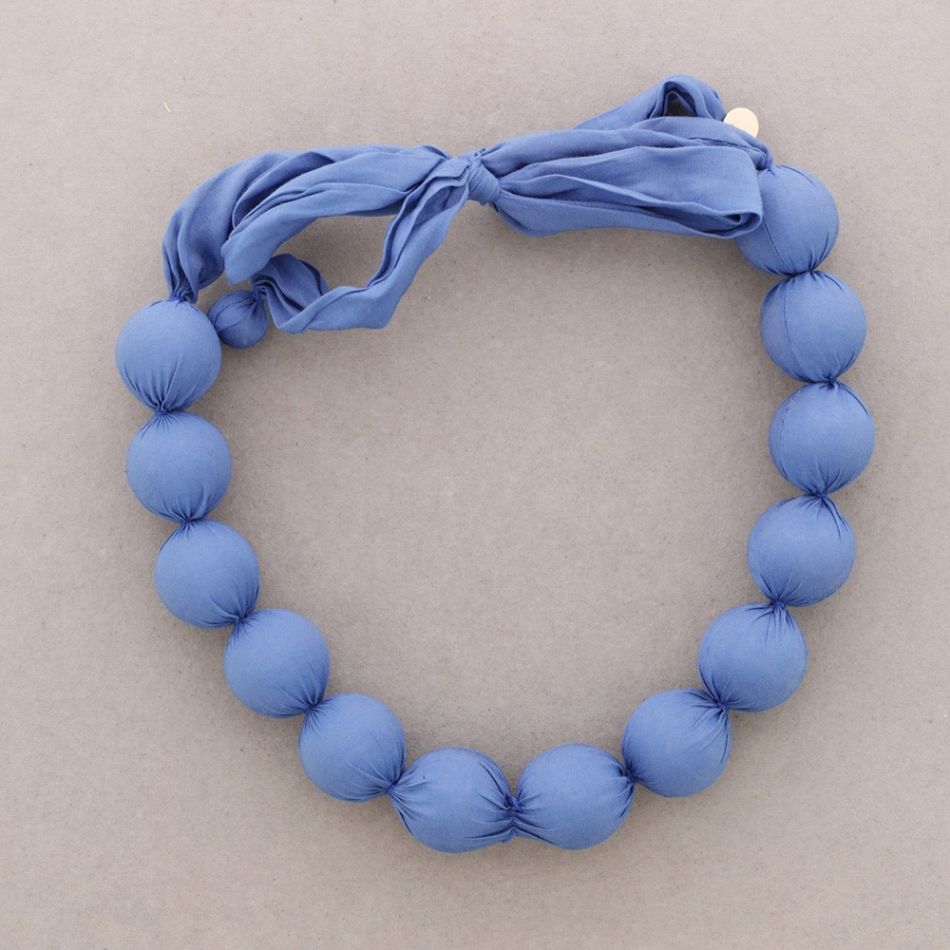 COATED BALL CHOKER