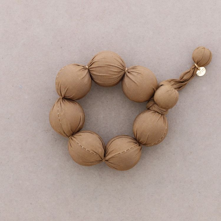 COATED BALL BRACELET