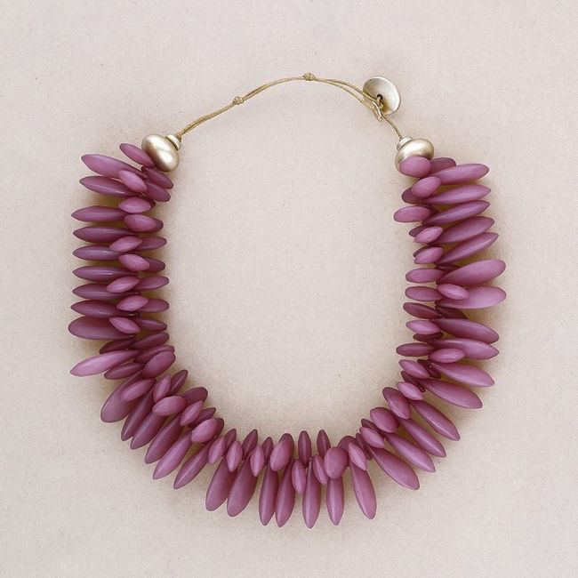 RESIN BEADS SHORT NECKLACE