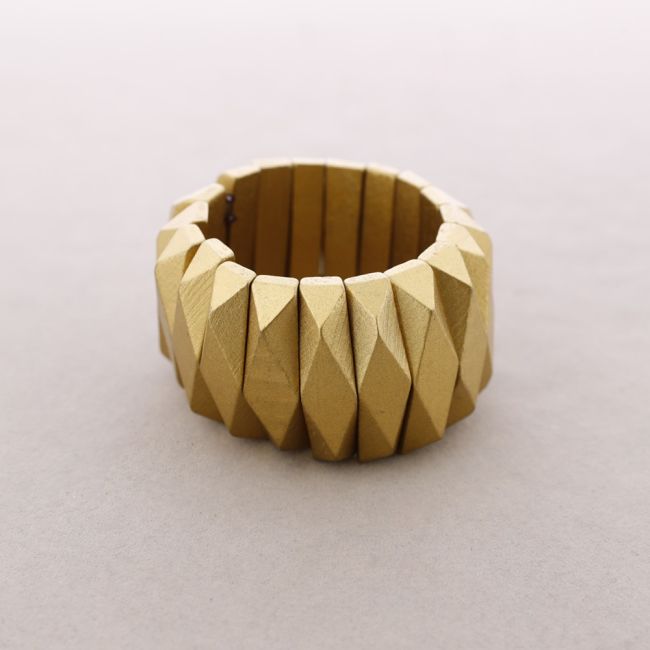 ELASTIC BRACELET WITH WOODEN BEADS