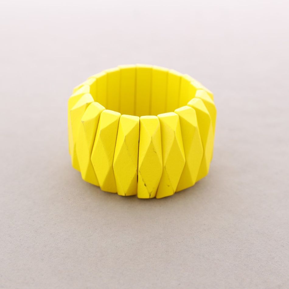 ELASTIC BRACELET WITH WOODEN BEADS