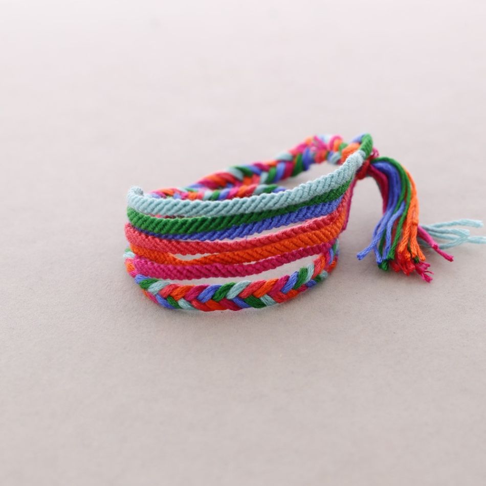 PULSERA TRENZADA ÉTNICA 6 TIRAS