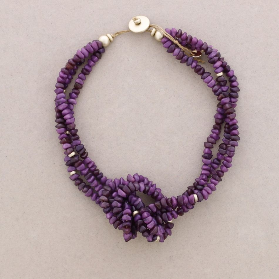 RESIN BEADS KNOT SHORT NECKLACE