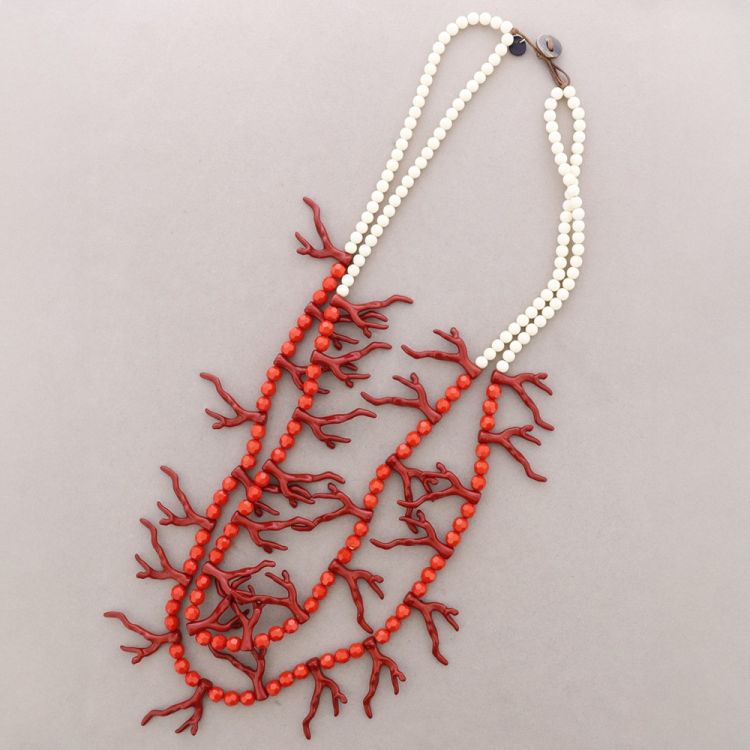 LONG DOUBLE CORAL RESIN BALL NECKLACE 2