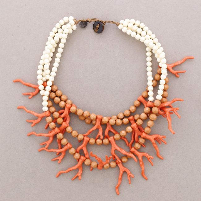 4-TIER RESIN CORAL BALLS NECKLACE