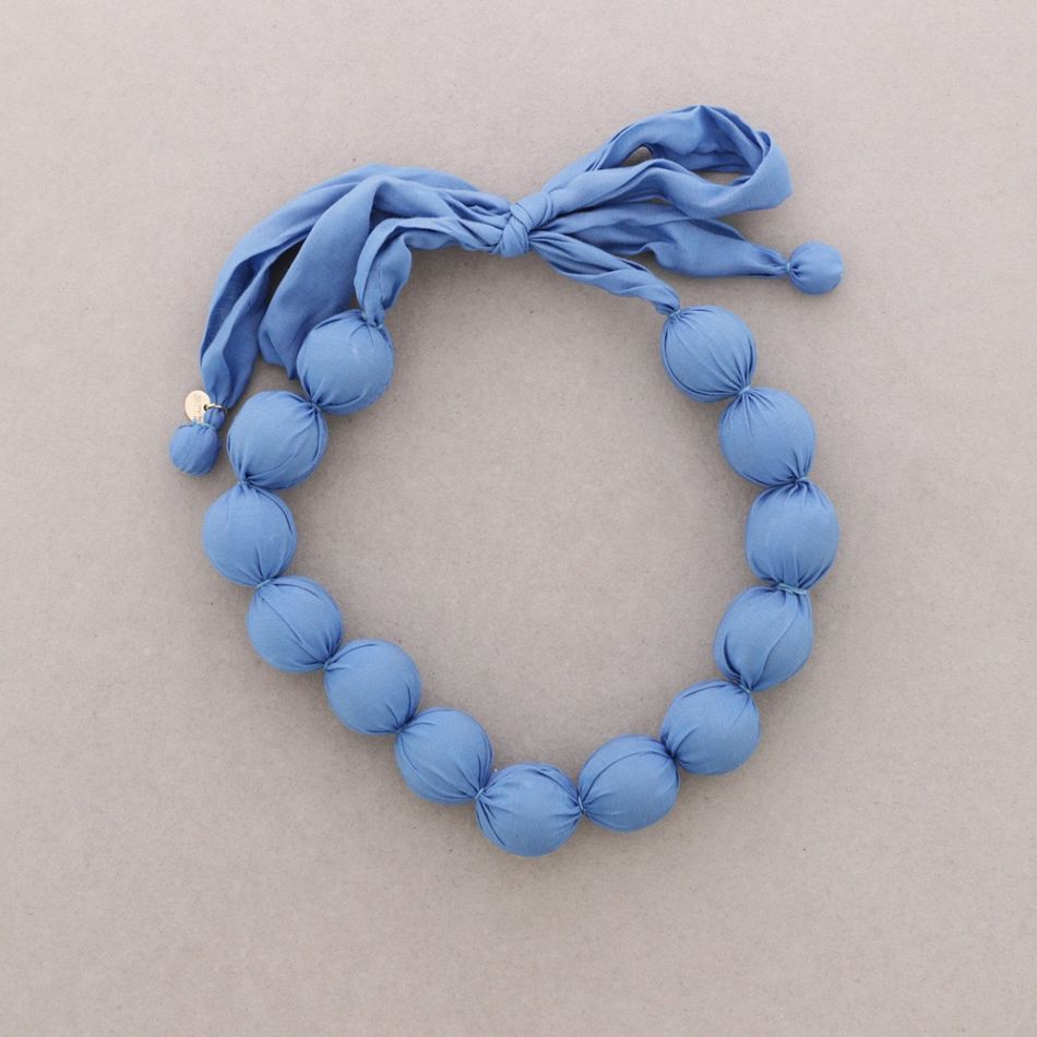 COATED BALL CHOKER