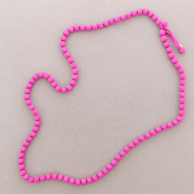 COLLAR LARGO BOLAS REVESTIDAS 1,1M