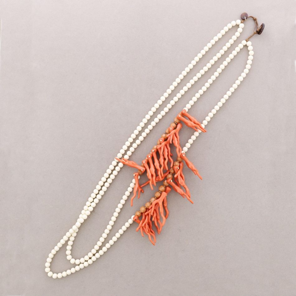COLLAR LARGO DOBLE CUENTAS CORALES RESINA