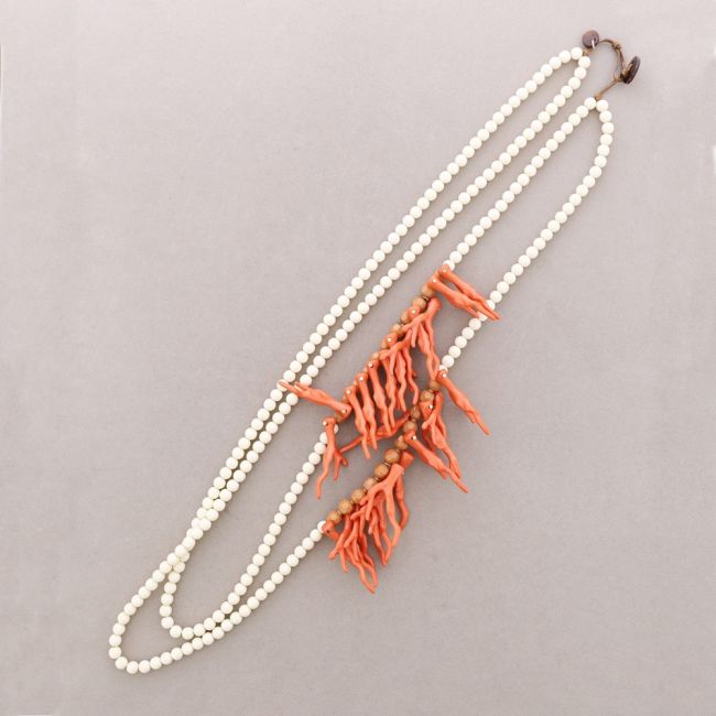 COLLAR LARGO DOBLE CUENTAS CORALES RESINA