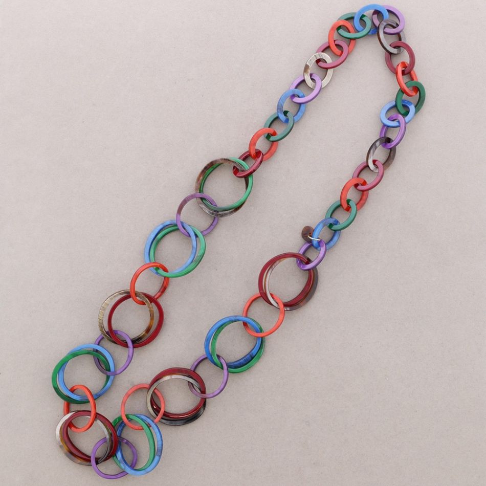 LONG NECKLACE RESIN CHAIN