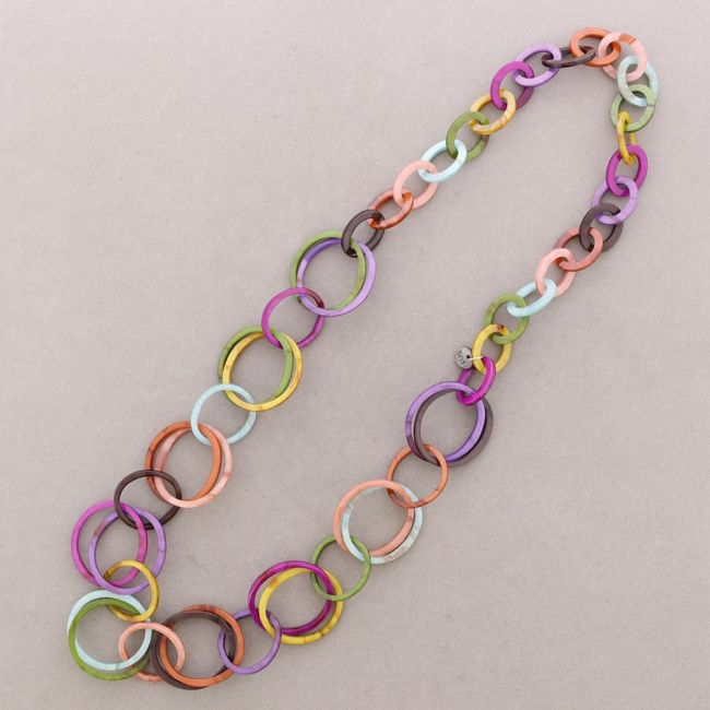 LONG NECKLACE RESIN CHAIN