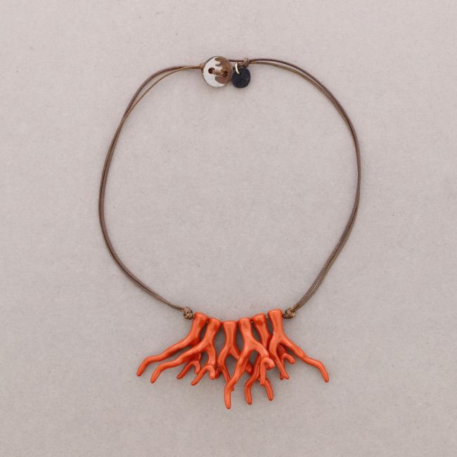 RESIN CORAL NECKLACE
