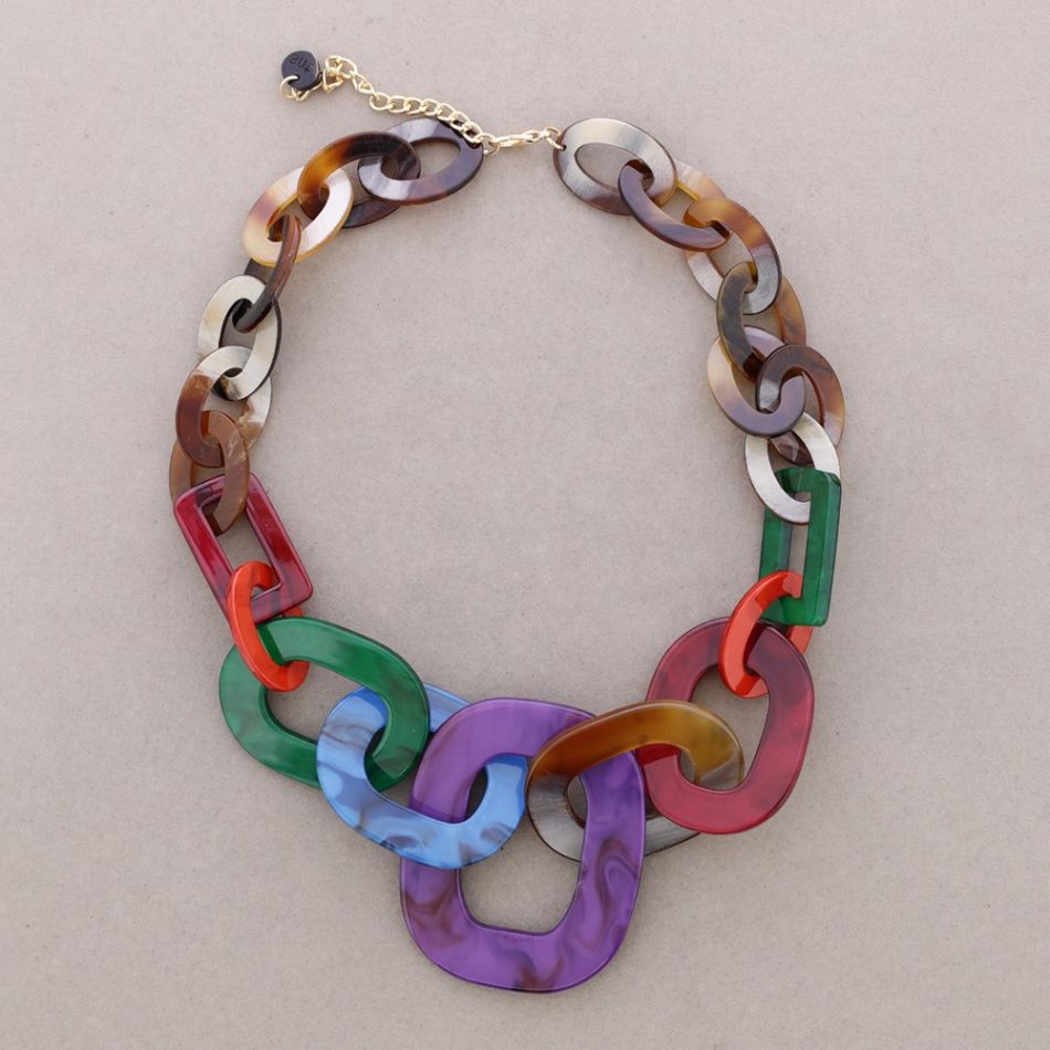 LONG NECKLACE RESIN CHAIN