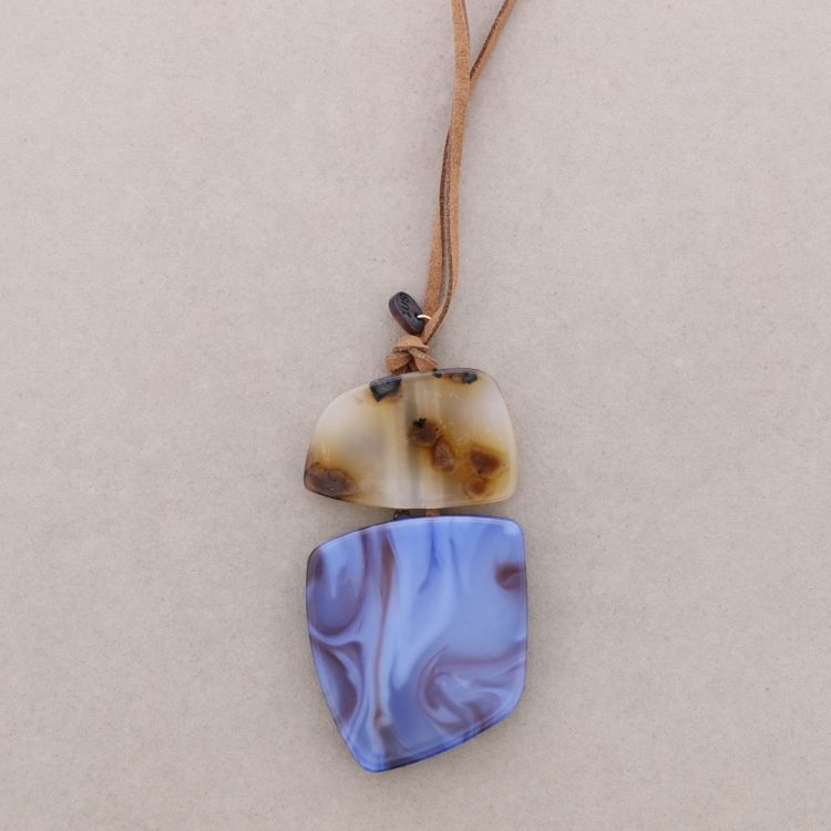 DOUBLE RESIN PENDANT LONG NECKLACE 2