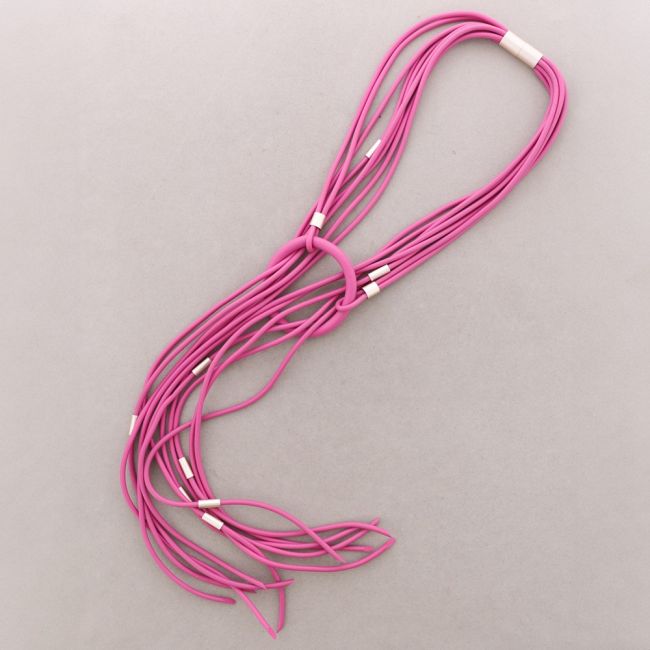 COLLAR LARGO IMÁN MULTI TIRA GOMA