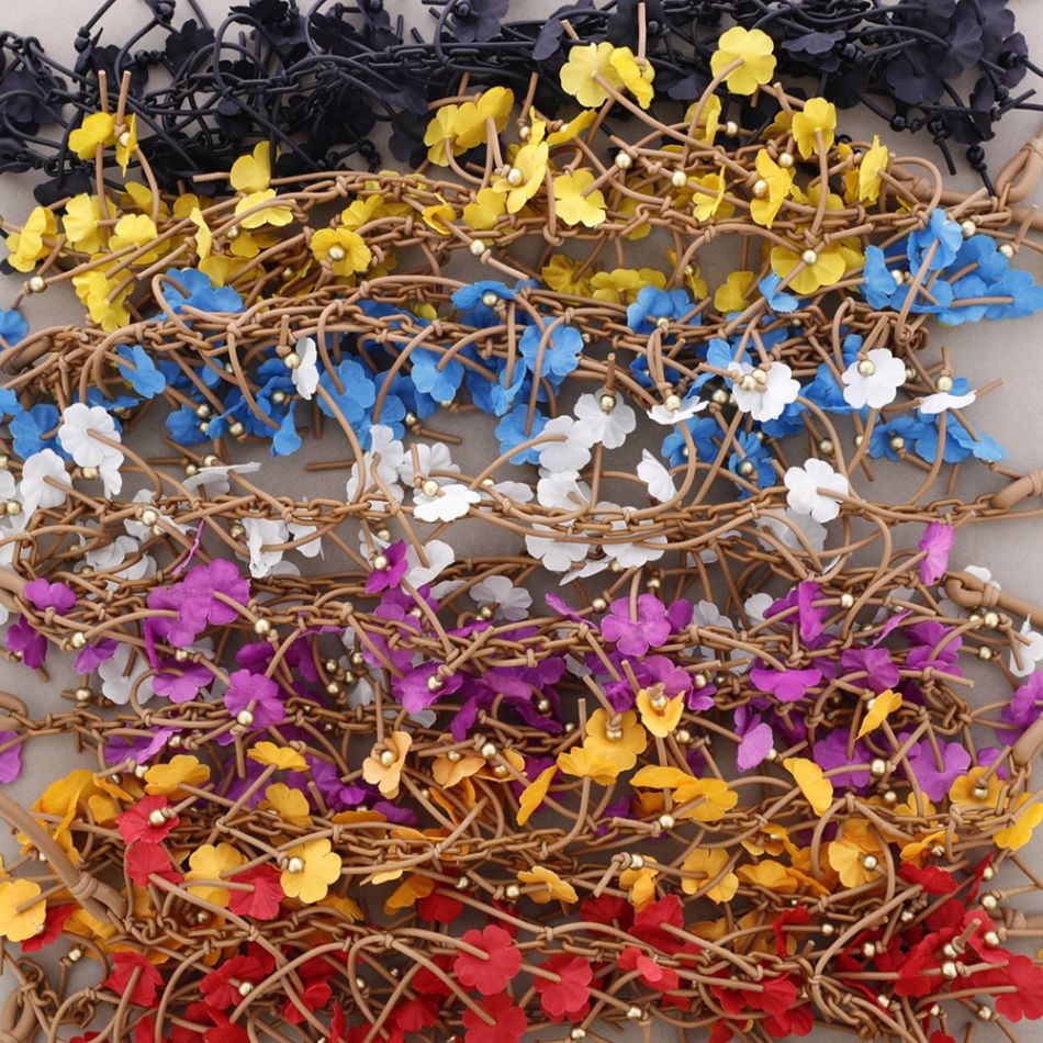 COLLAR LARGO FLORES