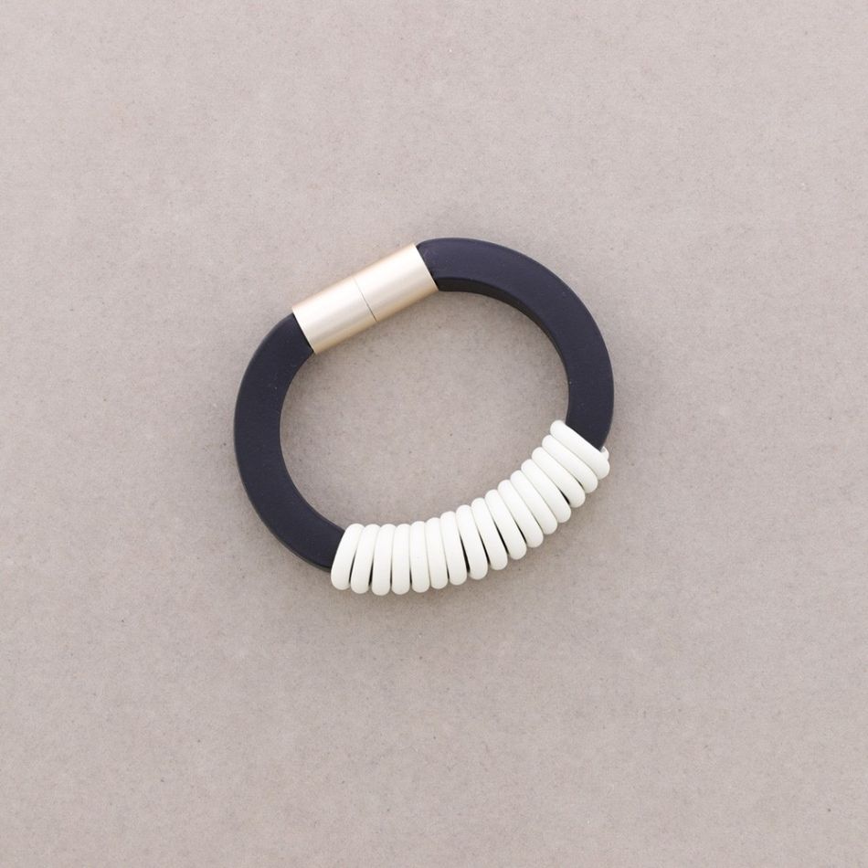 SPIRAL RUBBER MAGNET BRACELET