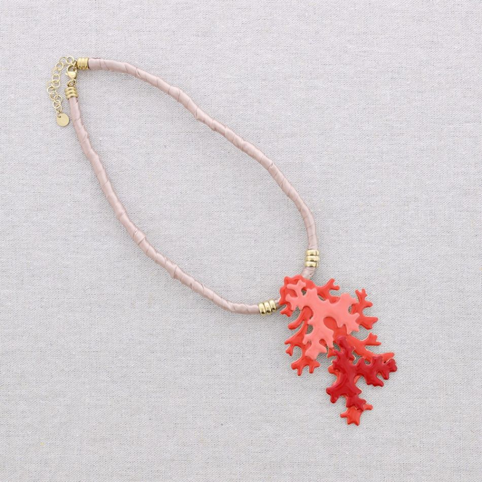 STEEL NECKLACE WITH CORAL ENAMEL PENDANT