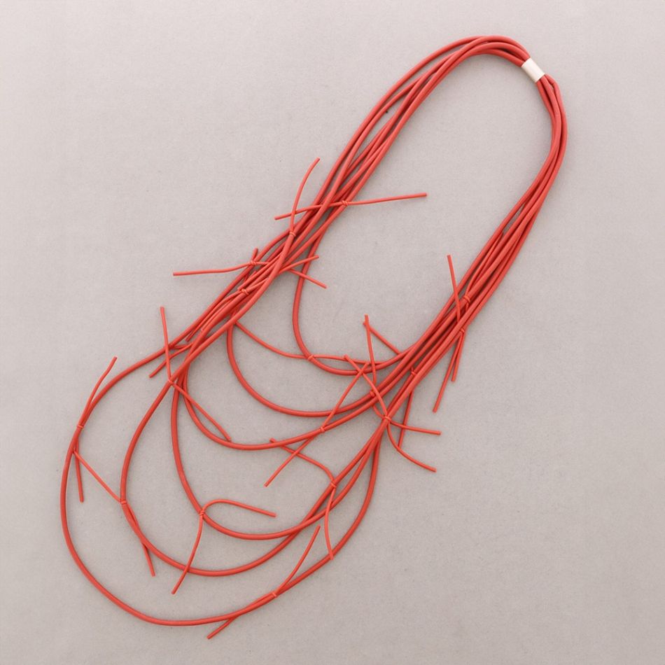 COLLAR IMÁN MULTI VUELTAS NUDOS GOMA