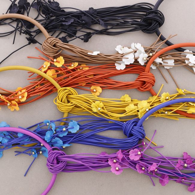 NECKLACE MAGNET RUBBER FRINGES FLOWERS FABRIC